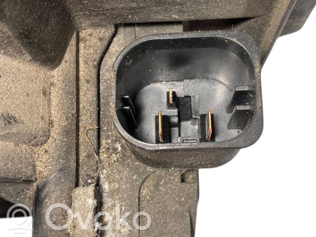Elektrisks radiatoru ventilators