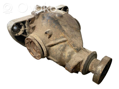 Aizmugurējais reduktors