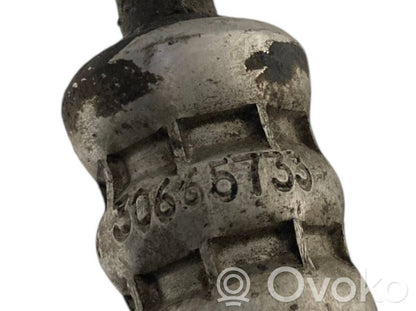 Stūres pastiprinātāja šļūtene (-es) / caurulīte (-es)