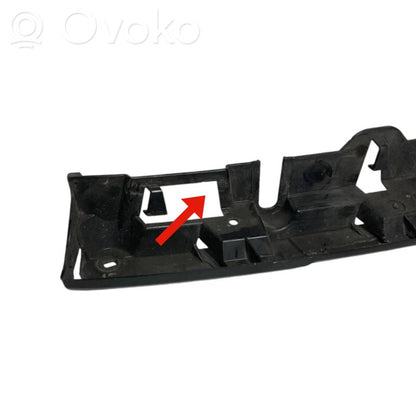 Aizmugurējā bufera montāžas kronšteins