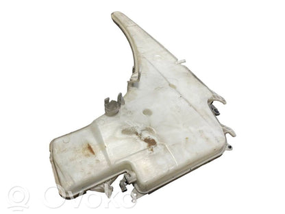 Window fluid tank