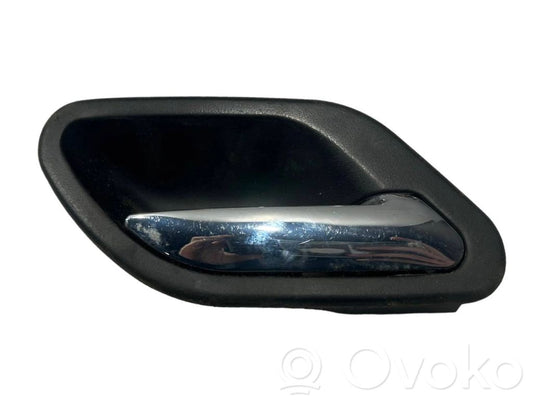 Internal opening handle