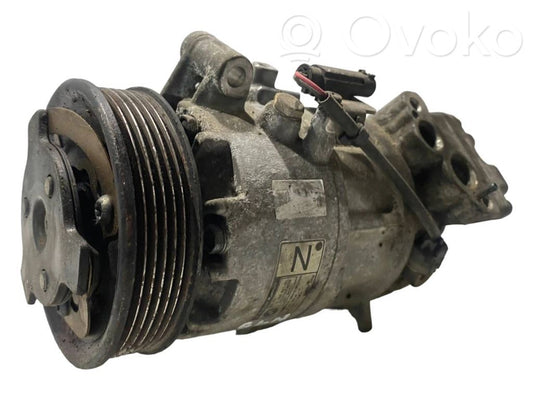 Air conditioner compressor (pump)