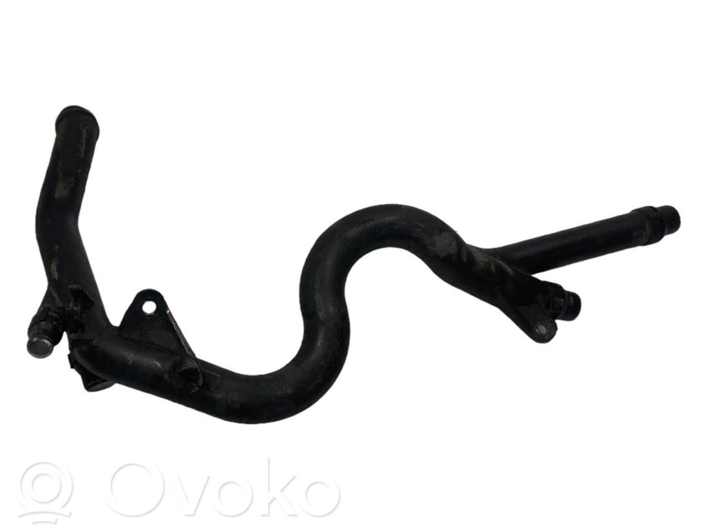 Caurulīte (-es) / šļūtene (-es)