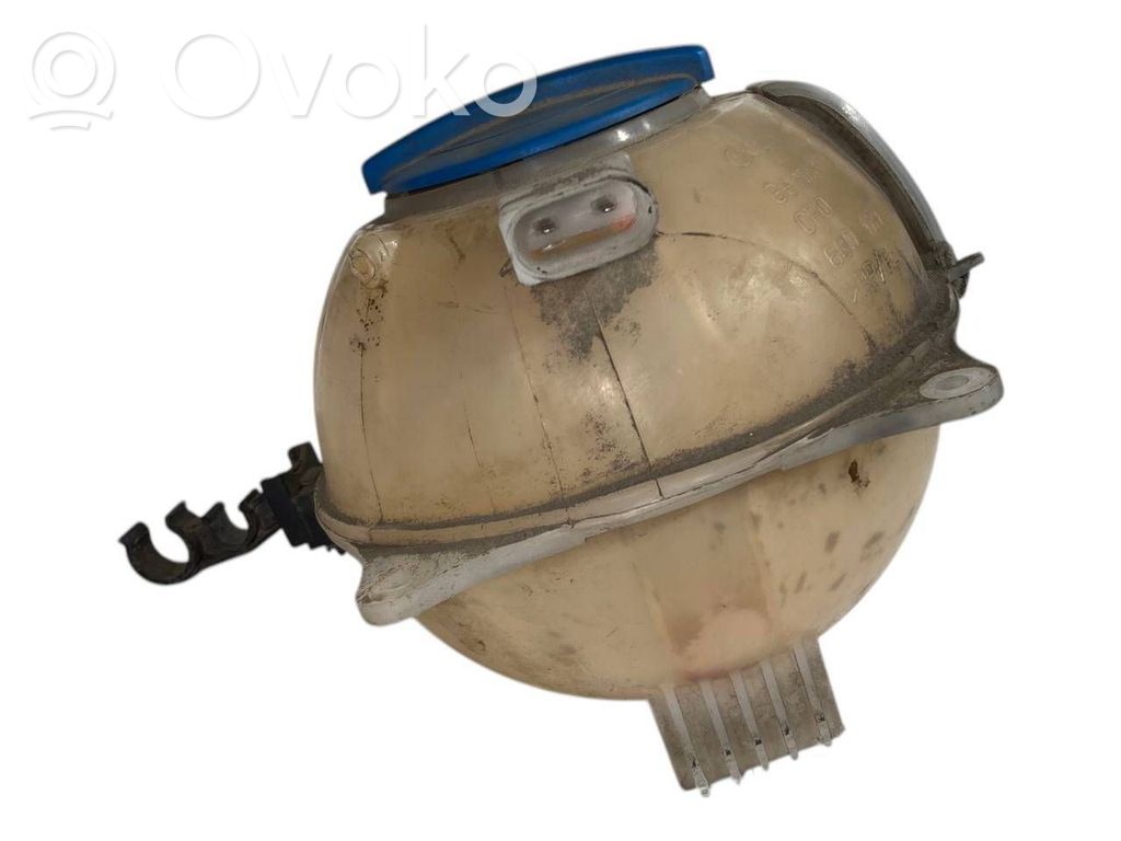 Coolant expansion tank