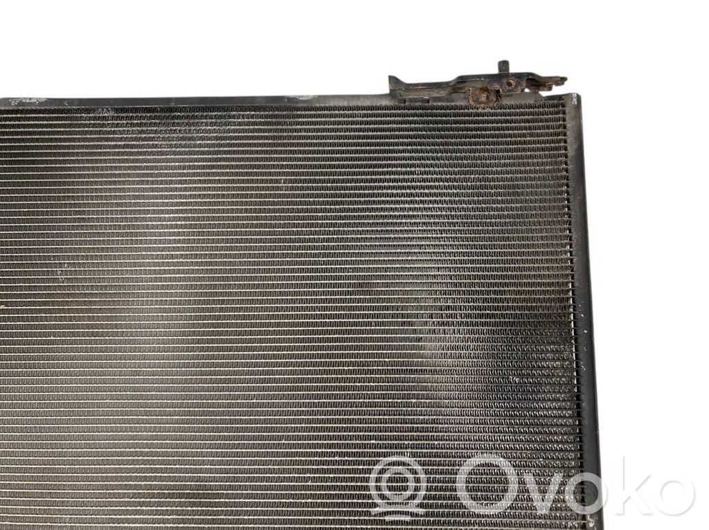 Gaisa kondicioniera dzeses radiators