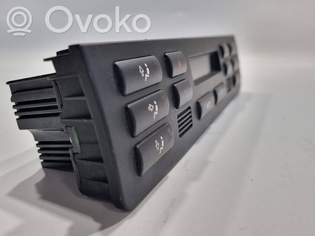 Gaisa kondicioniera / klimata kontroles / salona apsildes vadības bloks (salonā)