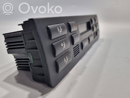 Gaisa kondicioniera / klimata kontroles / salona apsildes vadības bloks (salonā)