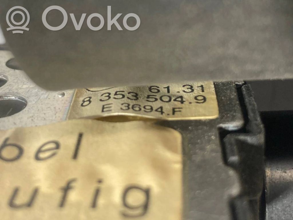 Instrumentu paneļa dekoratīvā apdare