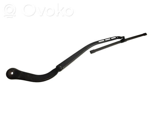 Windshield wiper arm