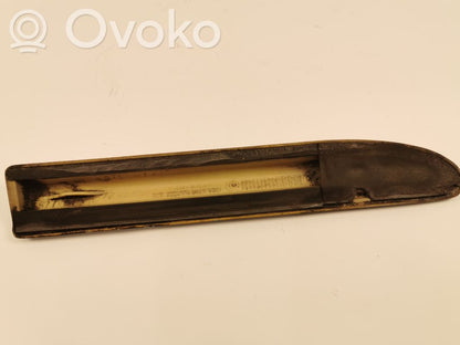 Spārna dekoratīvā apdare (moldings)