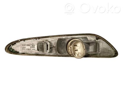 Spārna pagrieziena lukturis