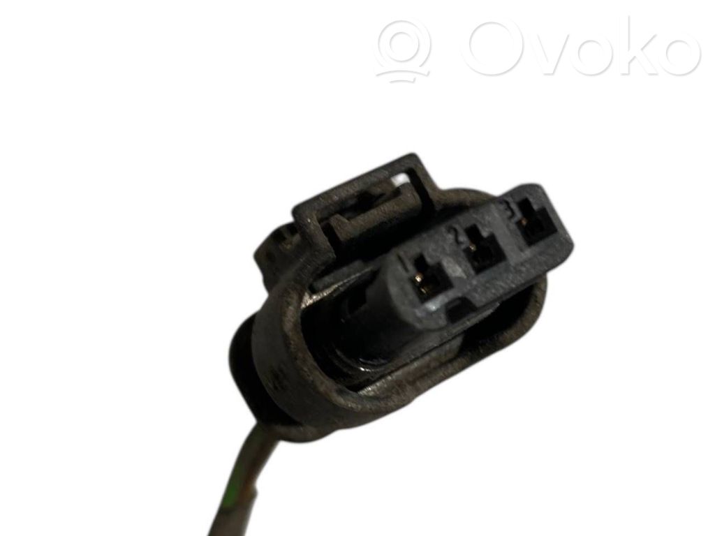 Parkošanas (PDC) sensoru vadu instalācija