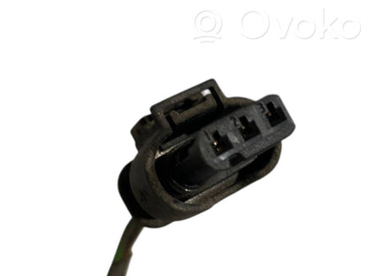 Parkošanas (PDC) sensoru vadu instalācija