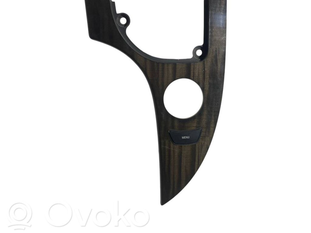 Отделка панели