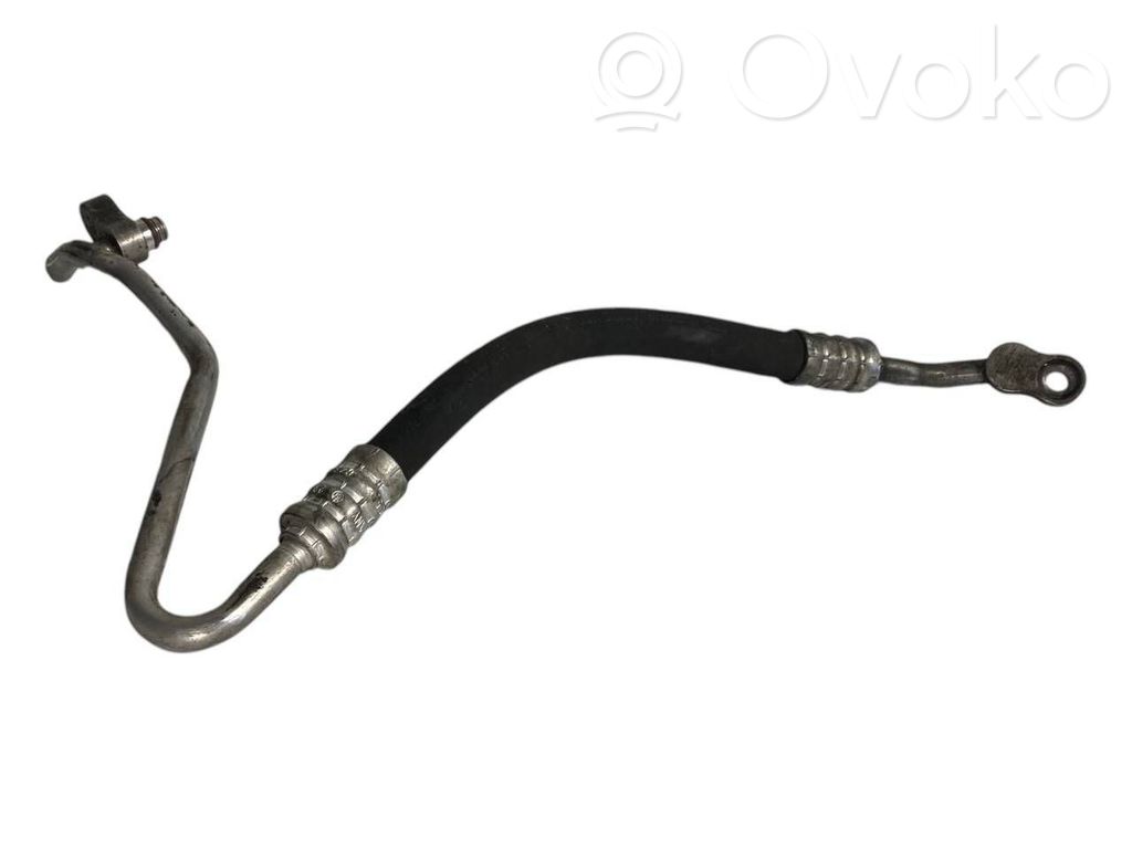 Air conditioner pipe(s) / hose(s)