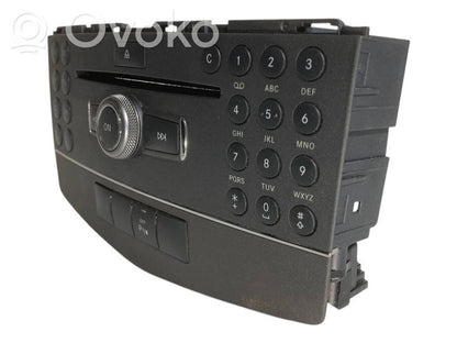 Radio / CD/DVD atskaņotājs / navigācija