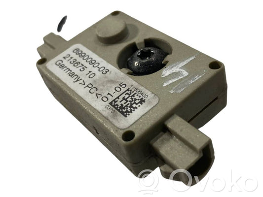 Antenna amplifier