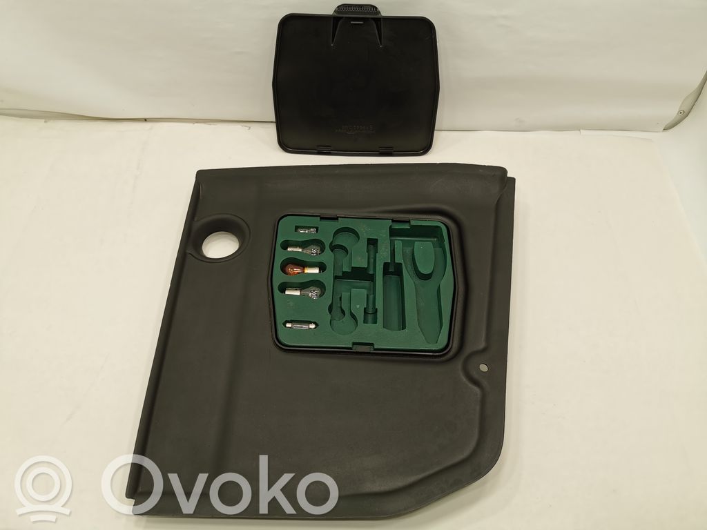 Другой тип детали моторного отсека