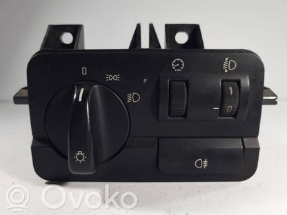 Headlight switch