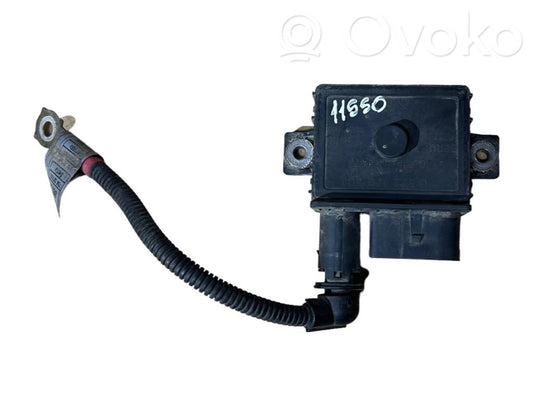 Glow plug relay