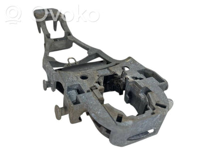 Aizmugurē turētājs / kronšteins ārējam atvēršanas rokturim