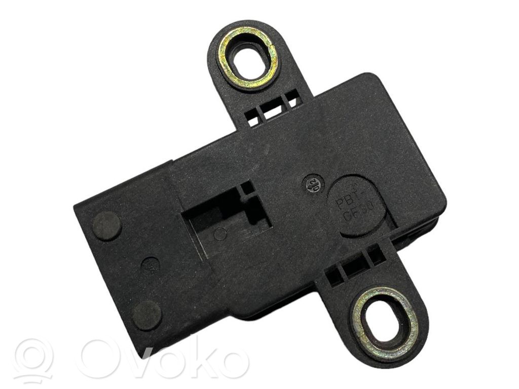 ESP (elektroniskās stabilitātes programmas) sensors (paātrinājuma sensors)