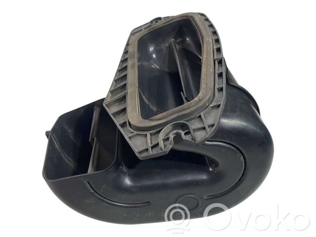 Salona gaisa mezgla plastmasas korpuss