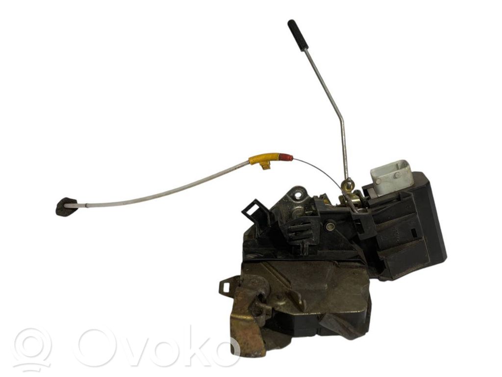 Aizmugurē slēdzene