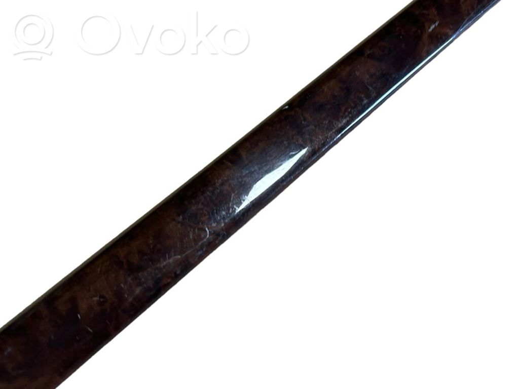 Cita veida salona detaļa