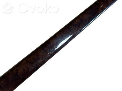 Cita veida salona detaļa