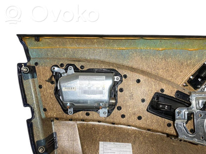 Priekšējo durvju apdare