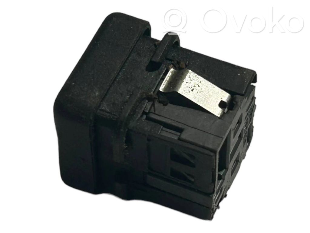 Elektrisko logu slēdzis