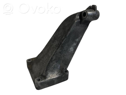 Dzinēja nostiprināšanas stiprinājums-kronšteins