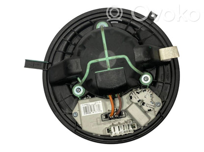 Маленький вентилятор радиатора