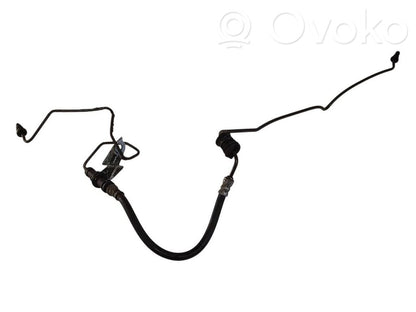 Sajūga caurulīte (-es) / šļūtene (-es)