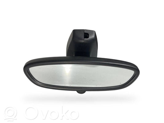 Atpakaļskata spogulis (salonā)