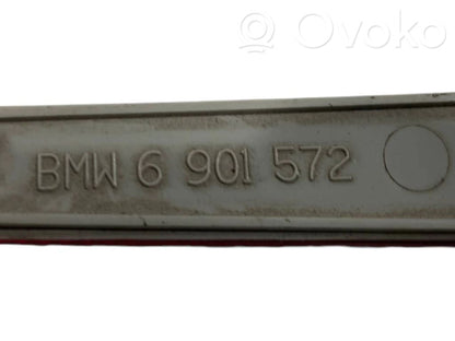 Rear reflector