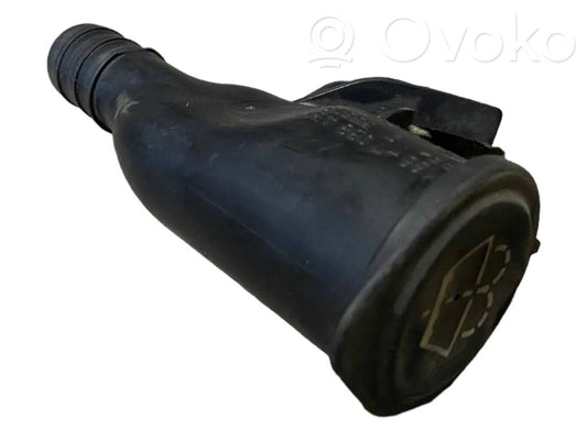 Window fluid reservoir filler pipe
