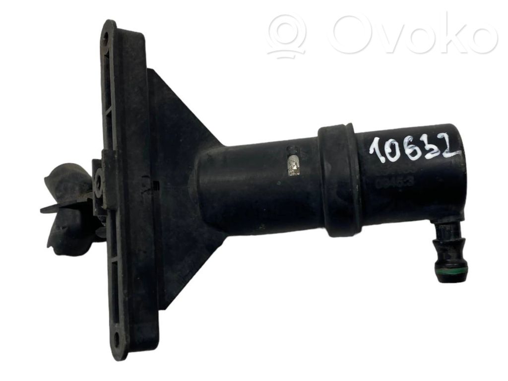 Lukturu mazgātāja sprausla (-as)