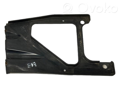 Кронштейн крепления заднего бампера