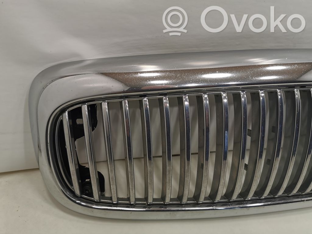 Priekšējais režģis