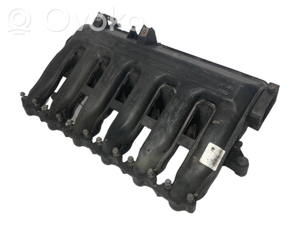 Впускной коллектор