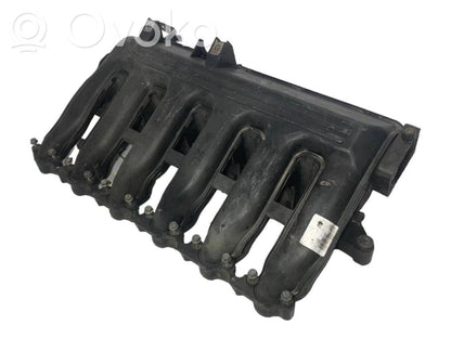 Впускной коллектор