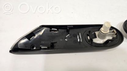 Spārna pagrieziena lukturis