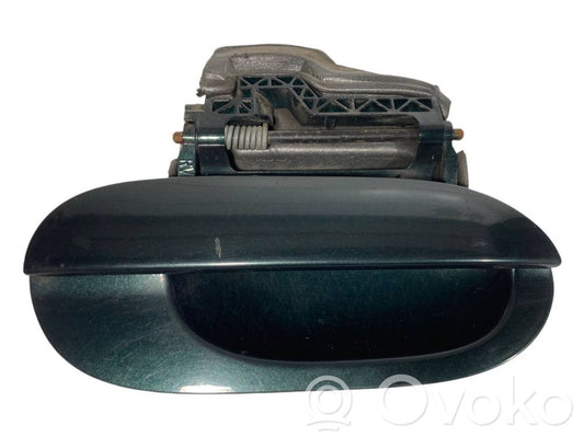 External opening handle