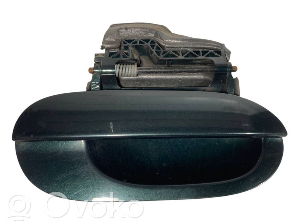 External opening handle