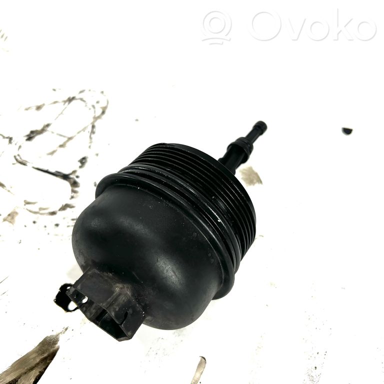 Крышка масляного фильтра