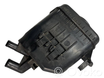 Power steering fluid reservoir
