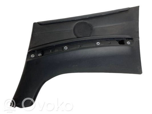 Kupejas aizmugures sānu apdares panelis